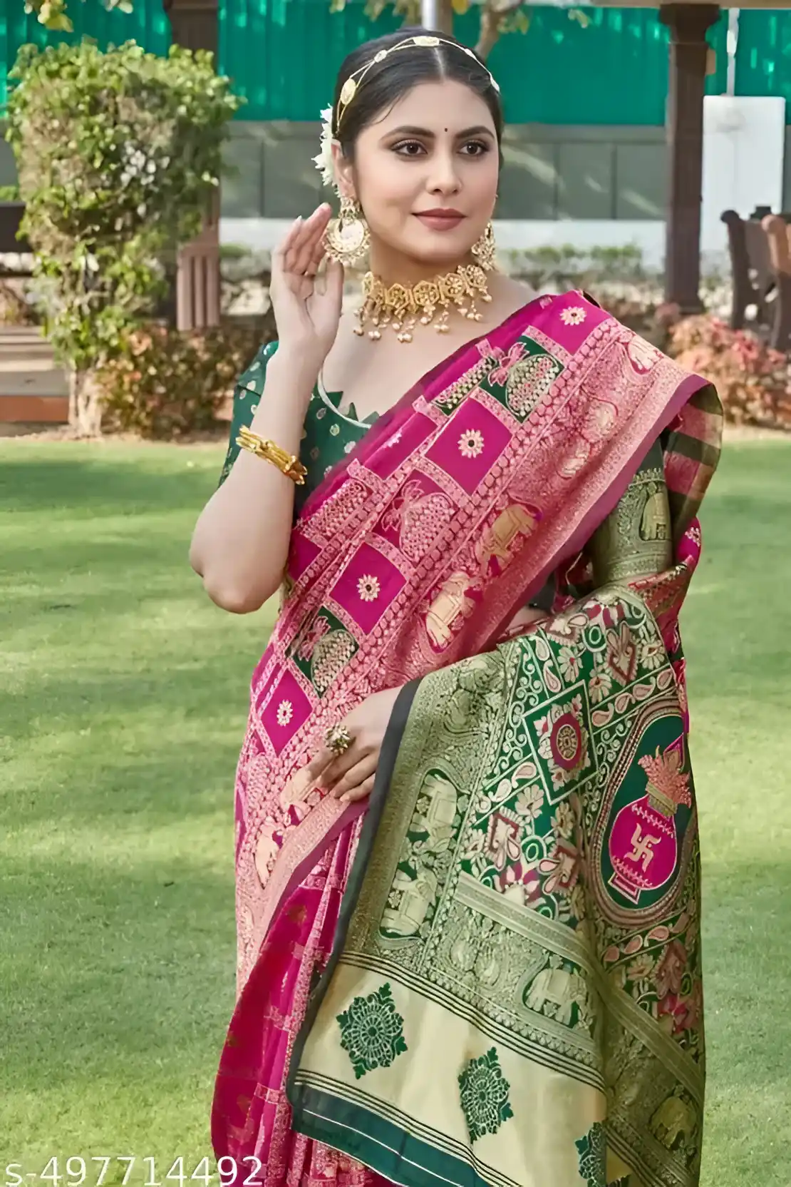 Woven Kanjivaram Jacquard Saree  (Pink).png